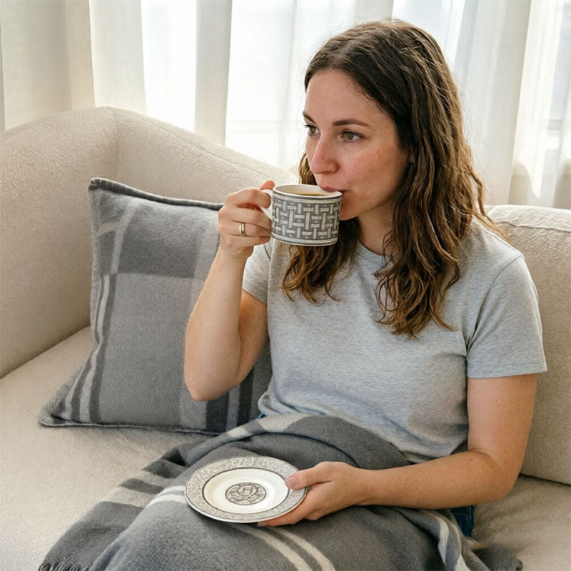 European Style Bone China Coffee Cups and Saucers Set, Porcelain Teacup Set with Spoons for Afternoon Tea, Home & Office Use eprolo